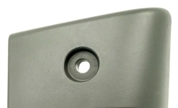 Tailgate/trunk/boot hinge