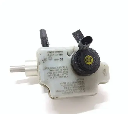 Volkswagen Golf Plus Master brake cylinder 1K1611301C 03350886321