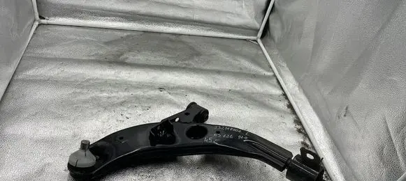 Hyundai Elantra Front control arm 732118001