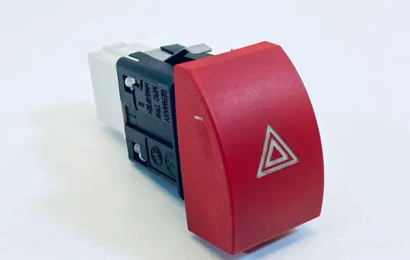 Skoda Octavia Mk2 (1Z) Hazard light switch 1Z0953235A
