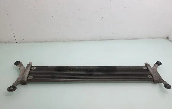 Volkswagen Touareg I Optional radiator 7L6121212B