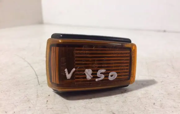 Volvo 850 Front fender indicator light 6R012631
