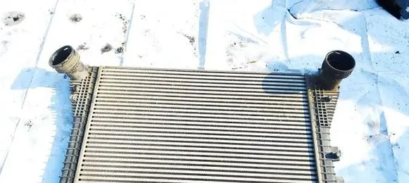 Skoda Octavia Mk2 (1Z) Intercooler radiator 1K0145803L