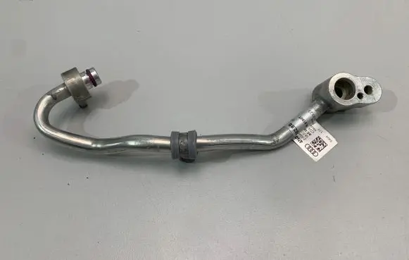 Audi A8 S8 D5 Air conditioning (A/C) pipe/hose 4N0260702BB