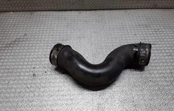 Volkswagen Jetta V Intercooler hose/pipe