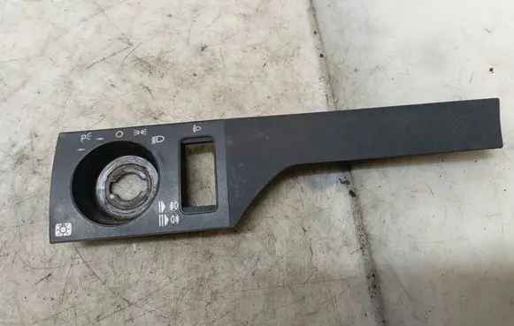 Mercedes-Benz E W124 Other interior part 12163124029