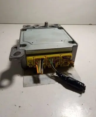 Nissan X-Trail T30 Airbag control unit/module 988208H405 041004