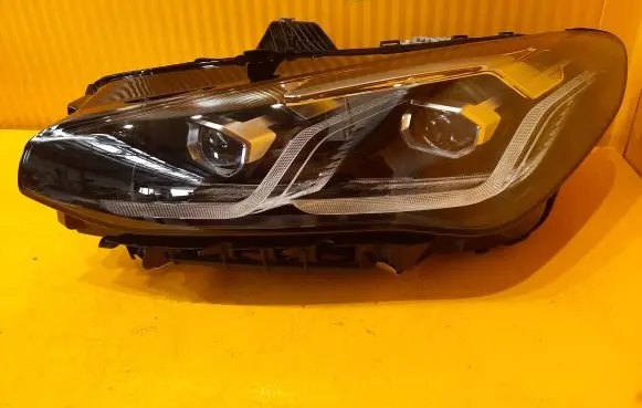 BMW 2 Active Tourer U06 Headlight/headlamp 5A42247