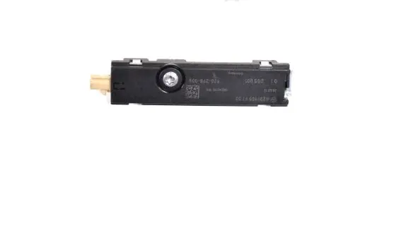 Mercedes-Benz SL R231 Aerial antenna amplifier A2139059700