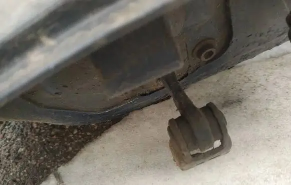 Lancia Lybra Rear door check strap stopper