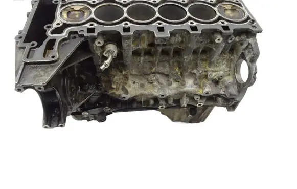 BMW 3 E92 E93 Engine block N53B30U0 71524332 71524332951648