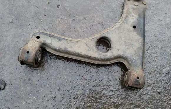 Opel Zafira A Front lower control arm/wishbone