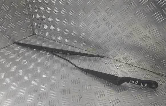 Peugeot 206 Front wiper blade arm