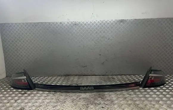 Saab 9-5 Rear/tail lights set 12776356 12776355 12846189