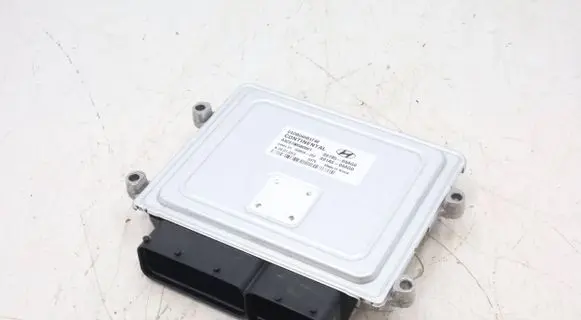 Hyundai Kona I Engine control unit/module 391B503AG0 A3C0790580001 391A503AG0
