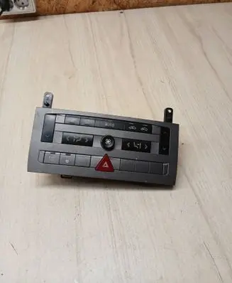 Citroen C5 Climate control unit 96573328