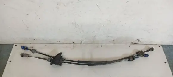 Peugeot 308 Gear shift cable linkage 119174108