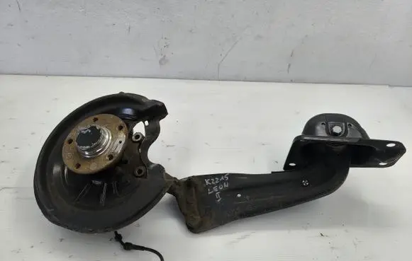 Seat Leon (1P) Stub axle 1K0505226H