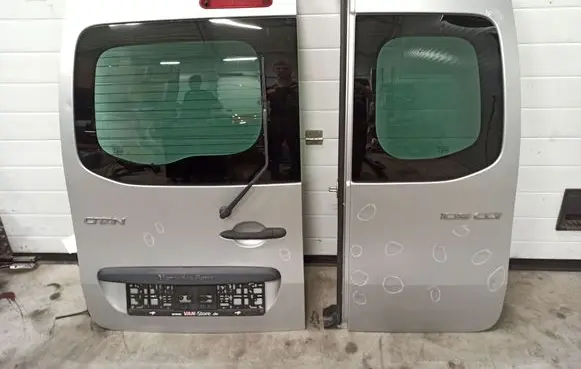 Mercedes-Benz Citan W415 Back/rear loading door 