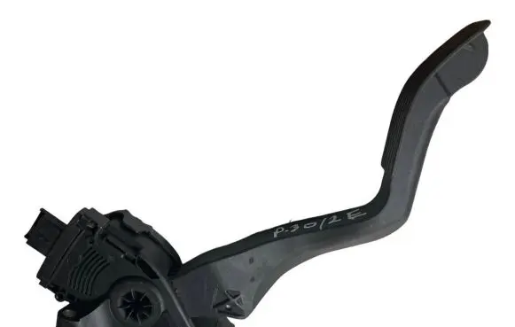 Peugeot 308 Accelerator throttle pedal 9681530380 6PV00908301