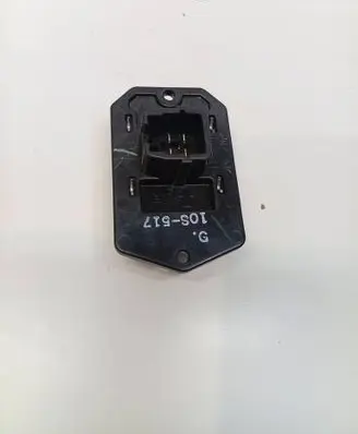 Toyota Yaris Heater blower motor/fan resistor 10S517