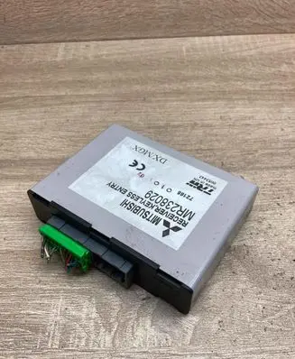 Mitsubishi Carisma Comfort/convenience module MR238029