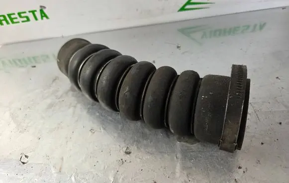 Intercooler hose/pipe