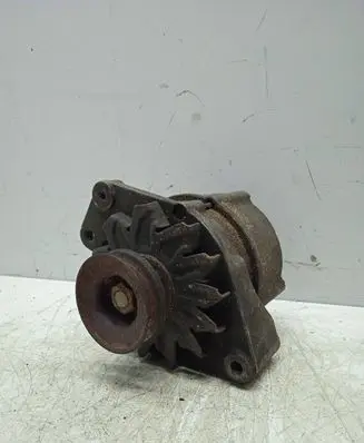 Volkswagen PASSAT B2 Generator/alternator 0120489202