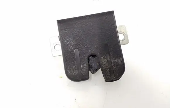 Volkswagen Polo Tailgate/trunk/boot lock/catch/latch 6Q6827505B