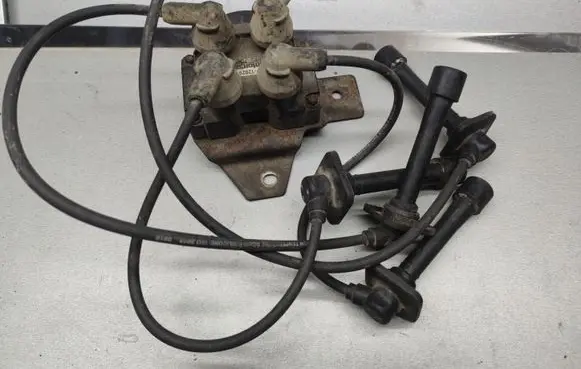 Mazda 626 High voltage ignition coil E9TF12029AA