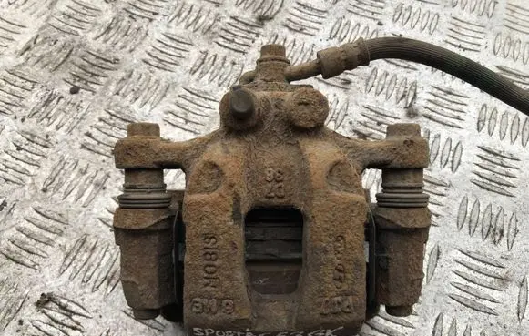 KIA Sportage Rear brake caliper