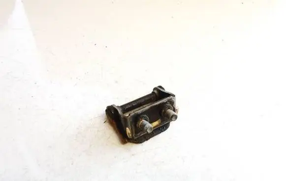 Mazda CX-7 Tailgate/trunk/boot hinge