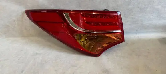 Hyundai Santa Fe Rear/tail lights 924012W1 924012W130