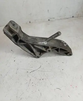 Opel Astra H Gearbox mounting bracket 24459826