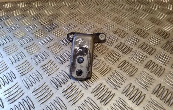 Front door lower hinge