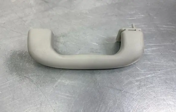 MG ZS Front interior roof grab handle 