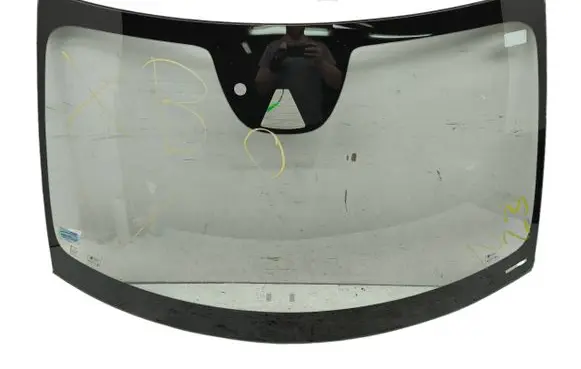 Volvo XC40 Front windscreen/windshield window AS1M147 FW04917 DOT1038