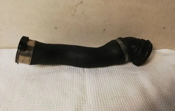 BMW 5 E60 E61 Intercooler hose/pipe