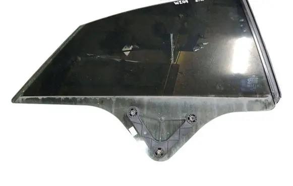Mercedes-Benz E C207 W207 Rear side window 43R00050 E000259 DOT24M62AS2