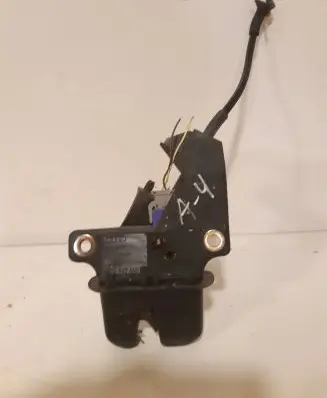 Audi A4 S4 B6 8E 8H Tailgate/trunk/boot lock/catch/latch 8E5827505B