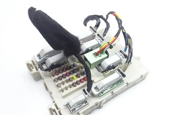 Volvo V40 Fuse box set 31453132