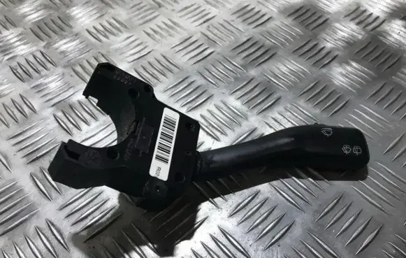 Volkswagen Golf IV Wiper control stalk 4b0953503f k0301202012
