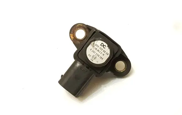 Mercedes-Benz CLS C218 X218 Air pressure sensor A0061539928 0261230194