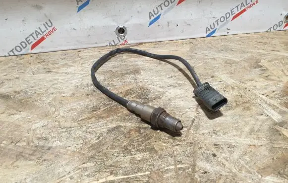BMW 5 G30 G31 Lambda probe sensor 8593852 0281004651