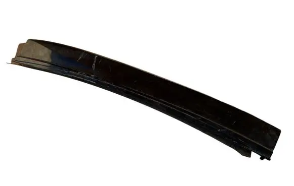 Rear bumper trim bar molding