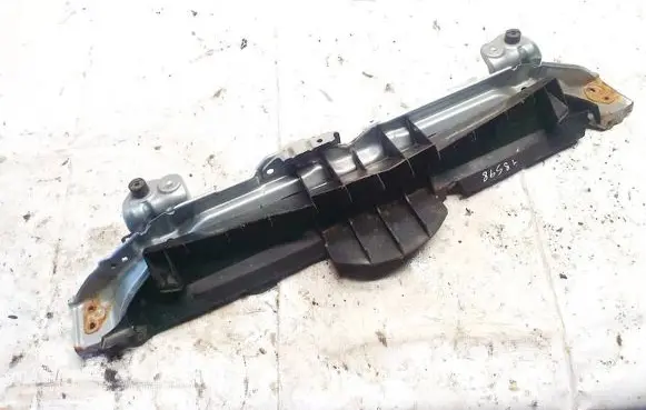 Toyota Yaris Radiator support slam panel