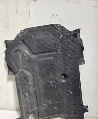 Mercedes-Benz C W204 Engine splash shield/under tray A2045202223