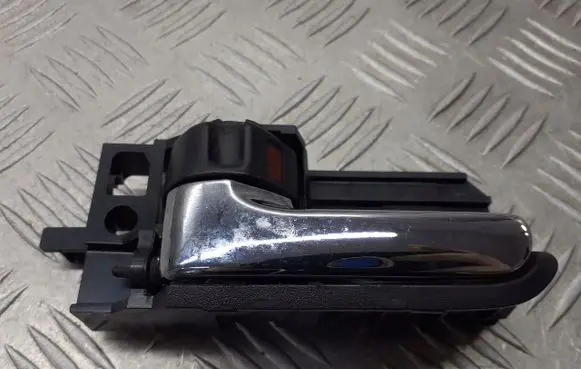 Nissan Micra Front door interior handle 50594A1
