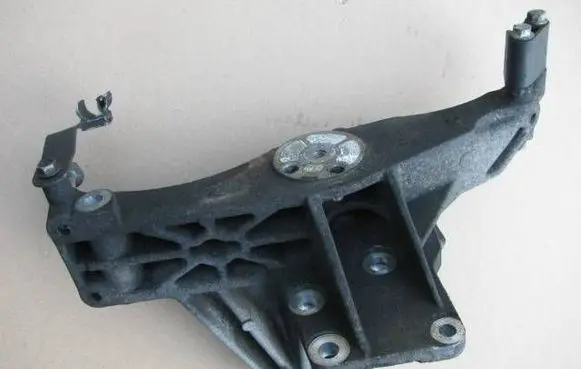 Fiat Doblo Generator/alternator bracket 46820385