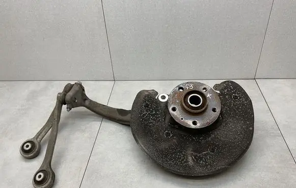 Audi Q5 SQ5 8R Front wheel hub 8K0407241AB